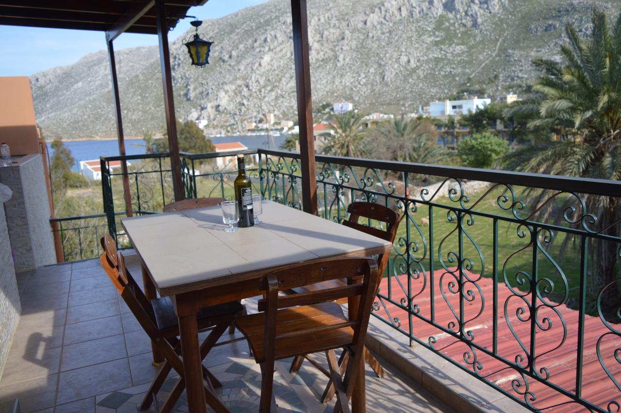 Hotel "Stelios & Galini" à Symi Extérieur photo