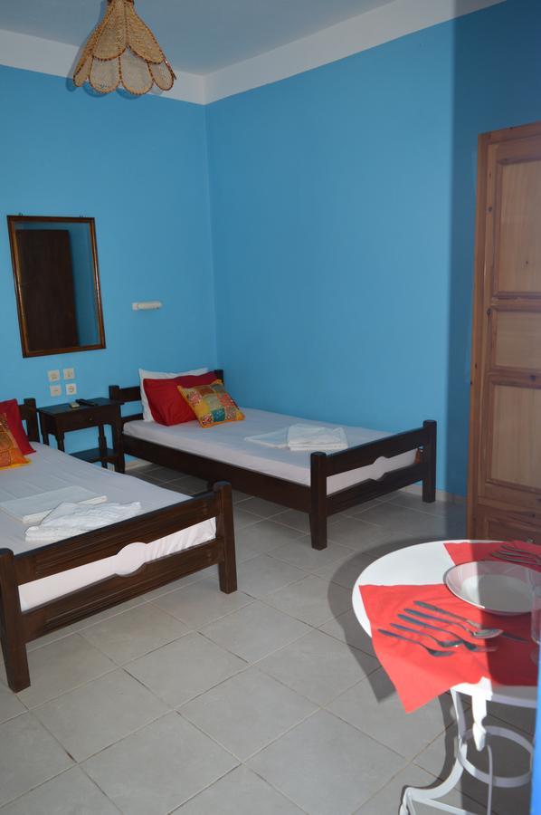 Hotel "Stelios & Galini" à Symi Extérieur photo