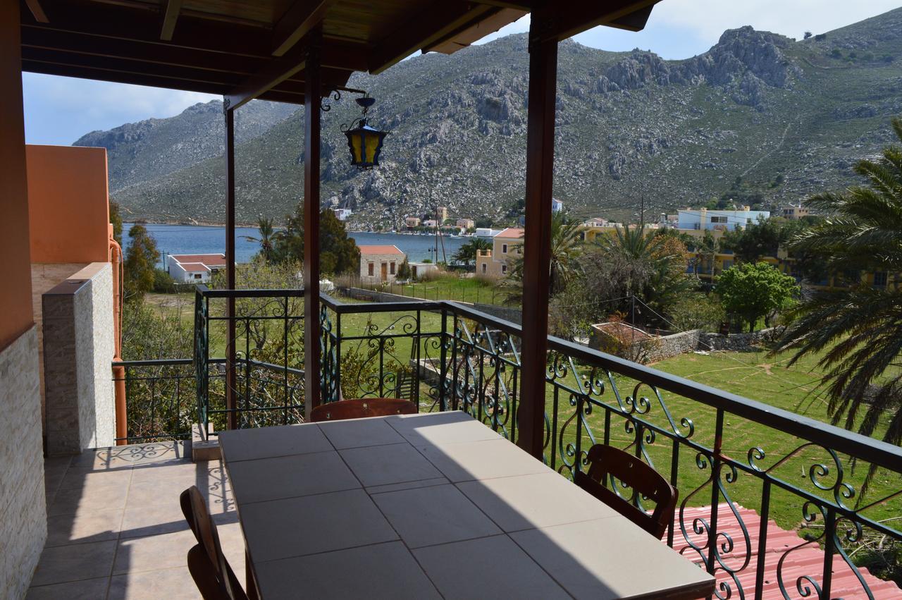 Hotel "Stelios & Galini" à Symi Extérieur photo