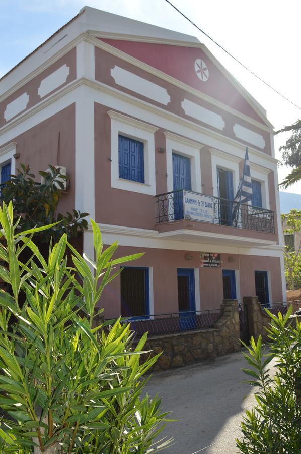 Hotel "Stelios & Galini" à Symi Extérieur photo
