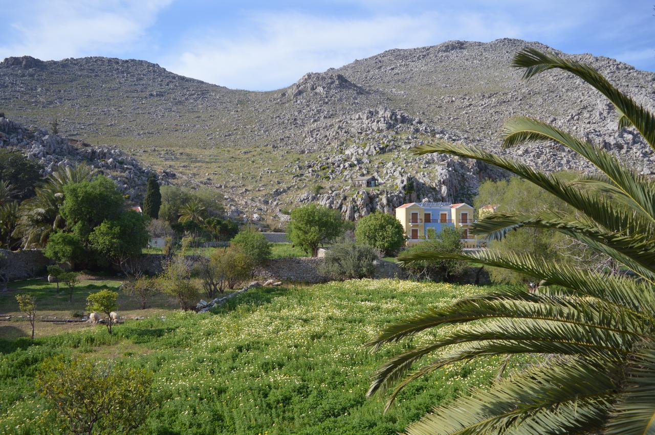 Hotel "Stelios & Galini" à Symi Extérieur photo