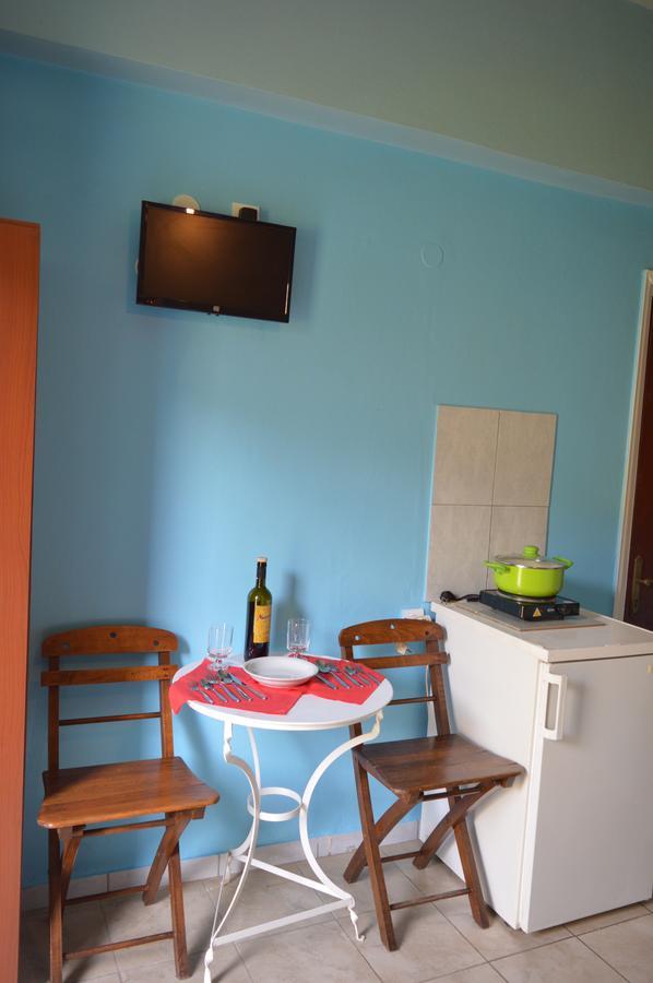 Hotel "Stelios & Galini" à Symi Extérieur photo
