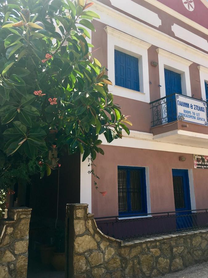 Hotel "Stelios & Galini" à Symi Extérieur photo